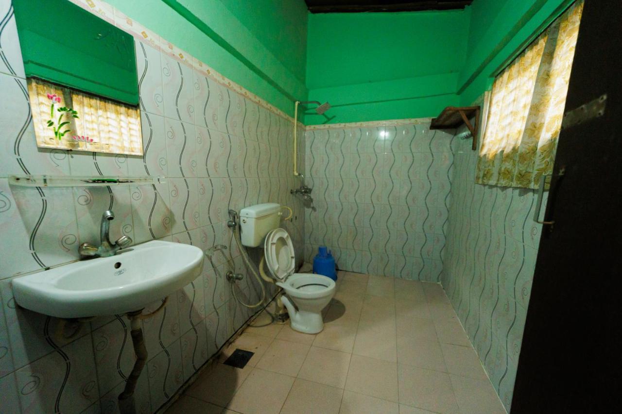 Chitwan Gaida Lodge - Animal Lovers & Birdwatchers Paradise Sauraha Luaran gambar